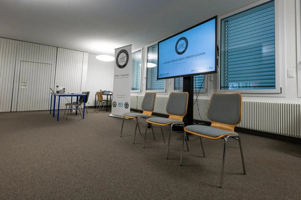 Une salle de formation lumineuse du centre mhp-coaching